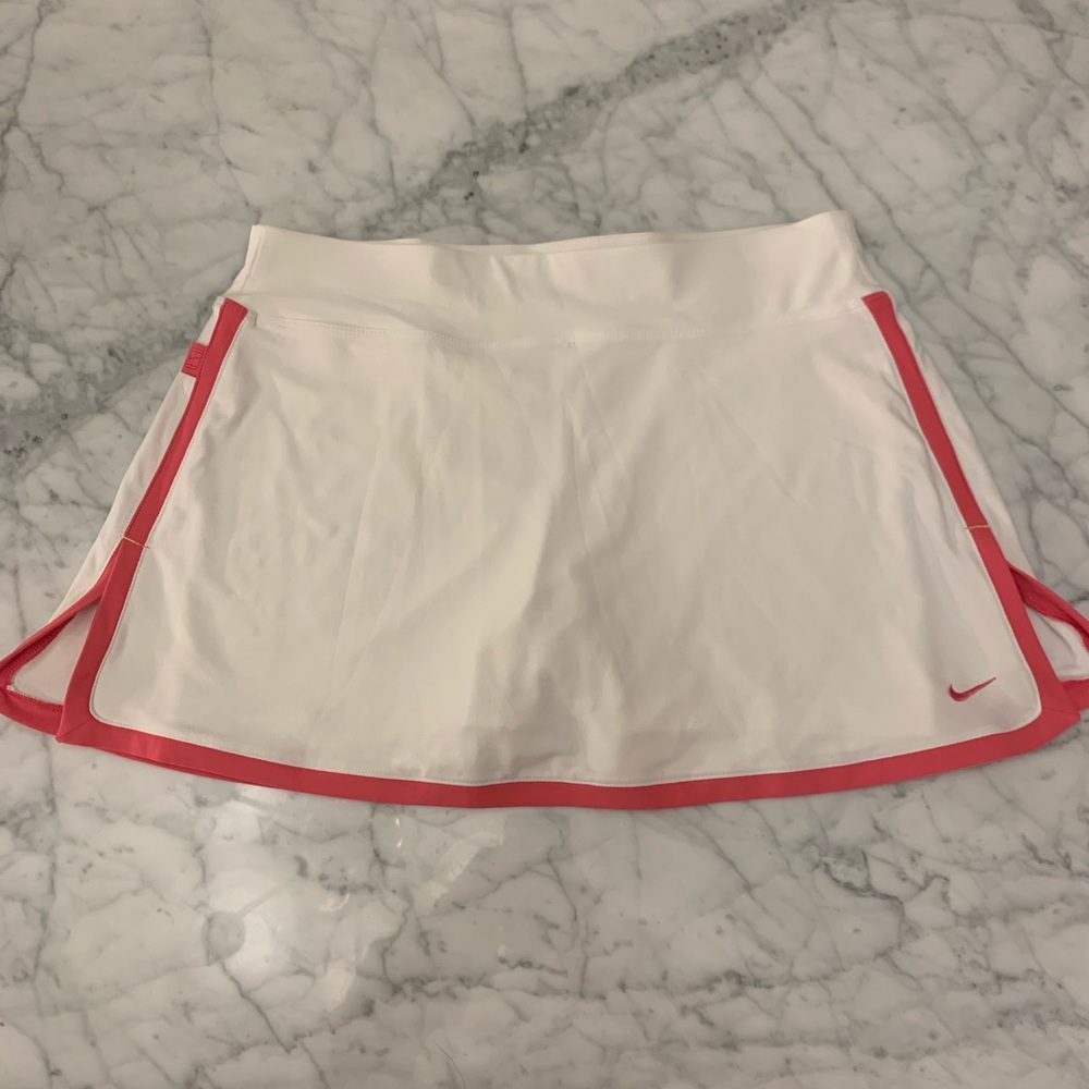 Vintage Nike skirt!!